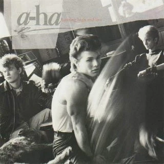 a-ha – Hunting High And Low (VG/VG+) – LP, AU 1985