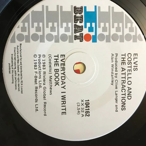 Elvis Costello & The Attractions – Everyday I Write The Book (E/VG+) – 7", AU 1983 - Image 3