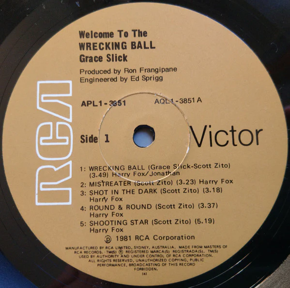 Grace Slick – Welcome To The Wrecking Ball! (VG/VG+) – LP, AU 1981 - Image 5