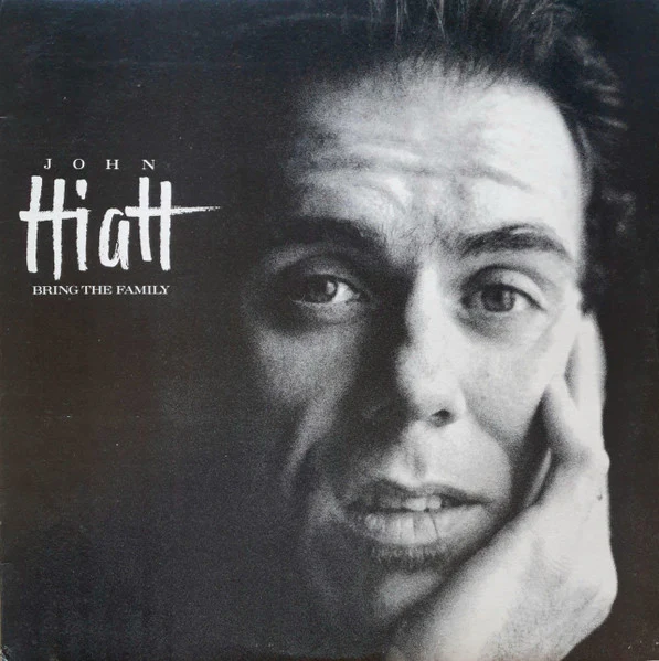 John Hiatt – Bring The Family (VG+/VG+) – LP, AU 1987
