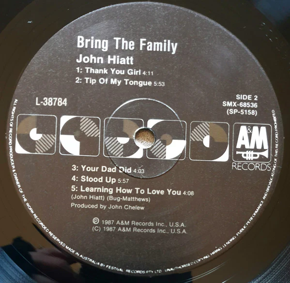John Hiatt – Bring The Family (VG+/VG+) – LP, AU 1987 - Image 6