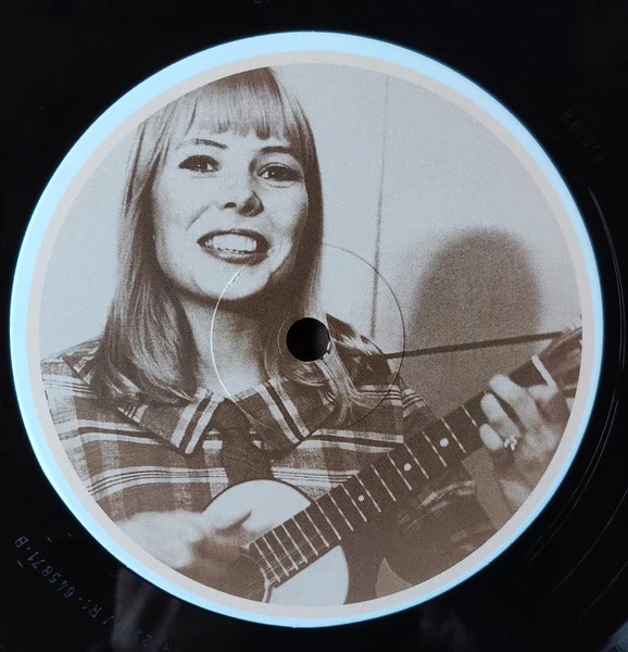 Joni Mitchell – Archives – Volume 1: The Early Years (1963-1967): Highlights (NM/E) – LP, EU 2021 - Image 5