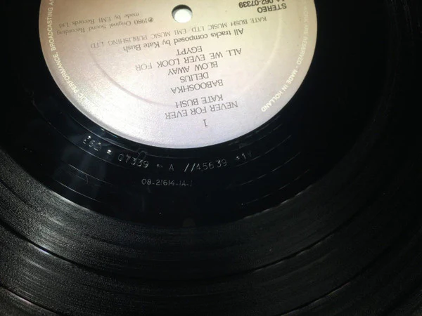 Kate Bush – Never For Ever (VG+/VG+) – LP, NL 1980 - Image 8