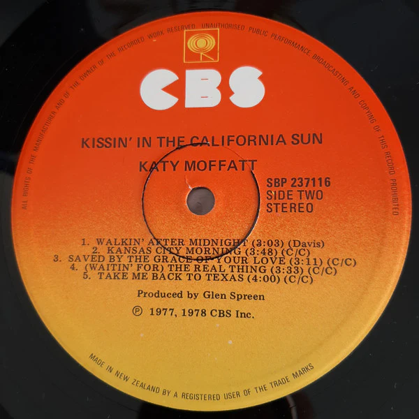 Katy Moffatt – Kissin' In The California Sun (NM/VG+) – LP, NZ 1977 - Image 4