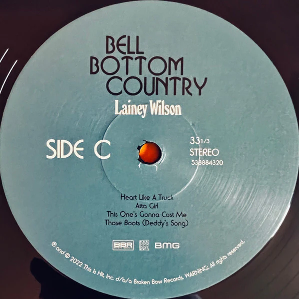 Lainey Wilson – Bell Bottom Country (VG+/E) – 2xLP, US 2022 - Image 7