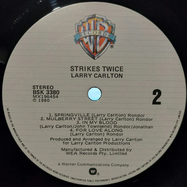 Larry Carlton – Strikes Twice (VG+/VG) – LP, AU 1980 - Image 4