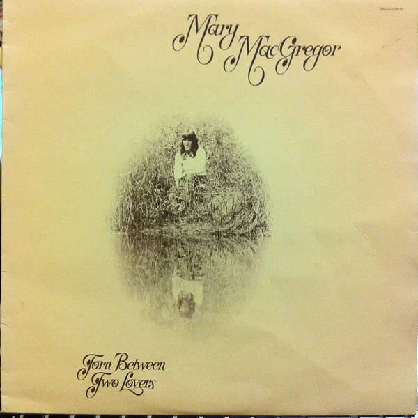 Mary MacGregor – Torn Between Two Lovers (VG+/VG+) – LP, AU 1976