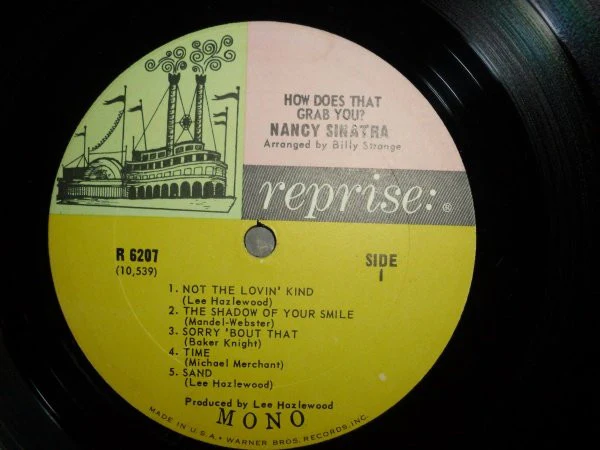 Nancy Sinatra – How Does That Grab You? (VG/VG) – LP, US 1966 - Image 3