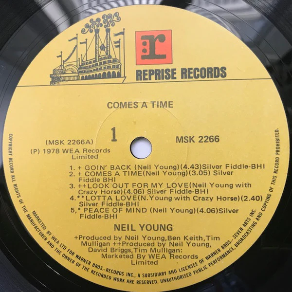 Neil Young – Comes A Time (VG/VG+) – LP, NZ 1978 - Image 3