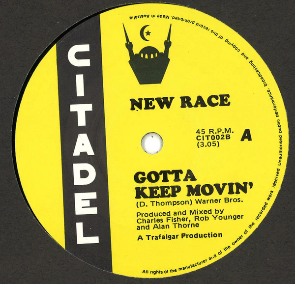 New Race – Crying Sun / Gotta Keep Movin' (VG+/VG+) – 7", AU 1983 - Image 4