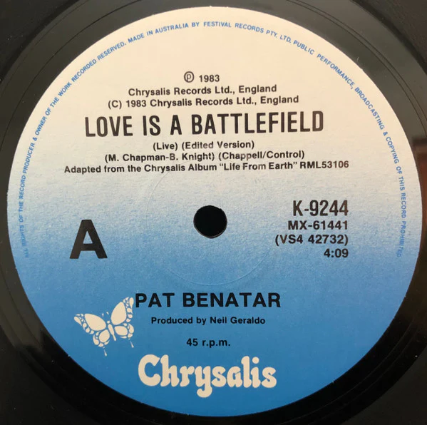 Pat Benatar – Love Is A Battlefield (VG+/VG) – 7", AU 1983 - Image 3