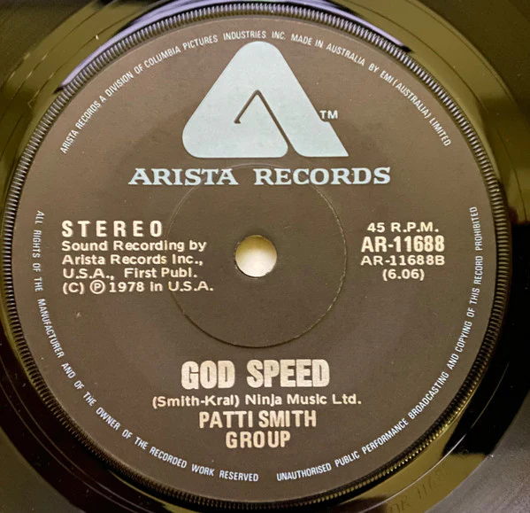 Patti Smith Group – Because The Night / God Speed (VG/Generic) – 7", AU 1978 - Image 2