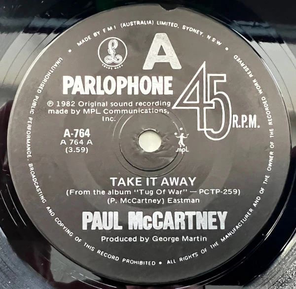 Paul McCartney – Take It Away (E/Generic) – 7", AU 1982
