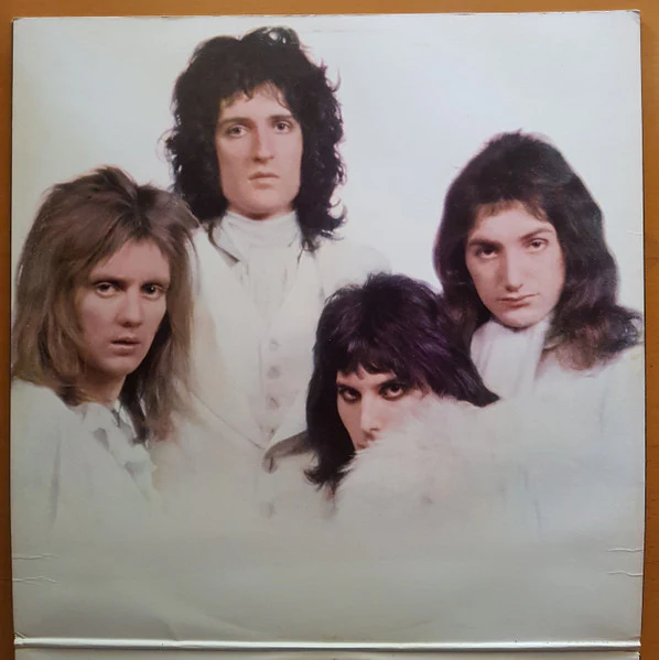 Queen – Queen II (VG+/E) – LP, AU 1974 - Image 5