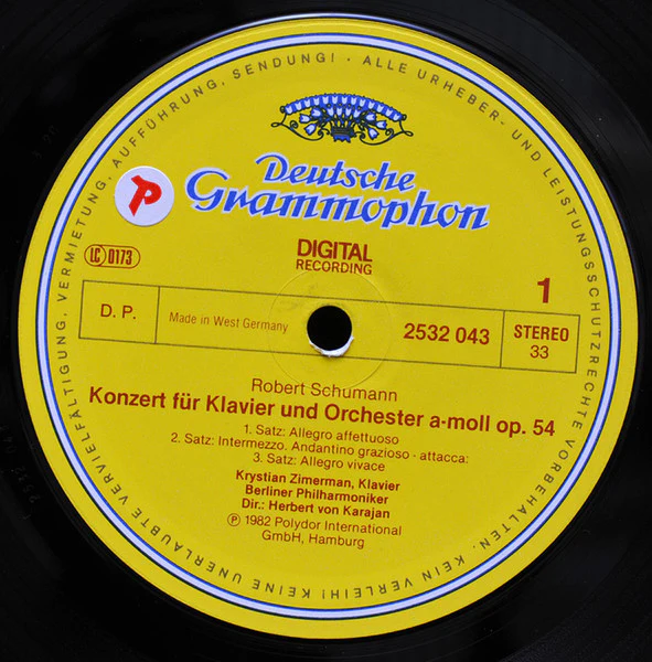 Robert Schumann, Edvard Grieg, Berliner Philharmoniker, Krystian Zimerman, Herbert Von Karajan – Klavierkonzerte = Piano Concertos (VG+/VG) – LP, DE 1982 - Image 3
