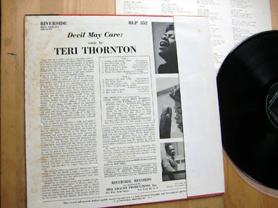 Teri Thornton – Devil May Care (VG+/VG+) – LP, JP 1976, With OBI - Image 3
