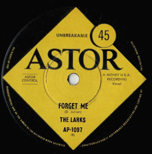 The Larks – The Jerk (VG/Generic) – 7", AU 1964 - Image 4