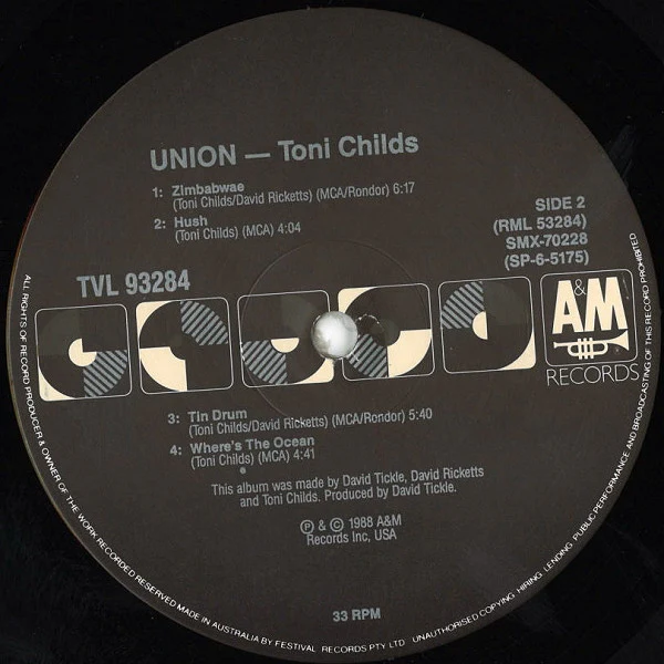 Toni Childs – Union (VG+/VG+) – LP, AU 1988 - Image 4