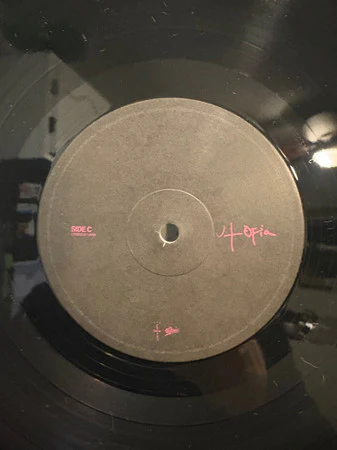 Travis Scott – Utopia (M/M) – 2xLP, US 2023 - Image 8