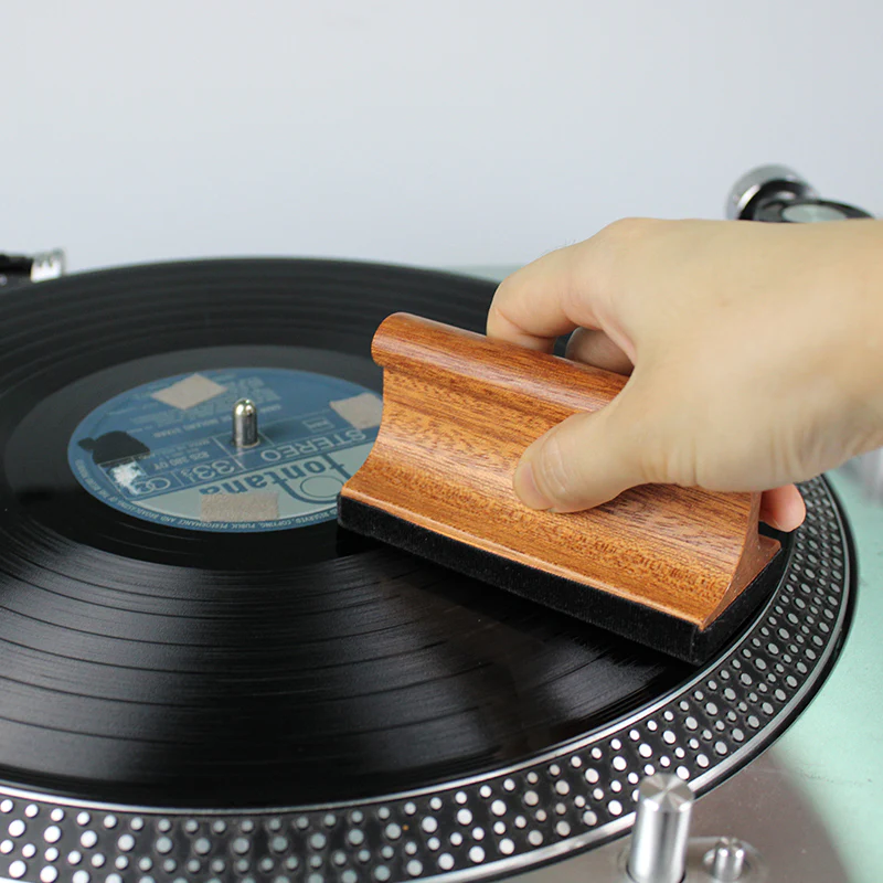 Velvet Record Cleaning Brush - Image 3
