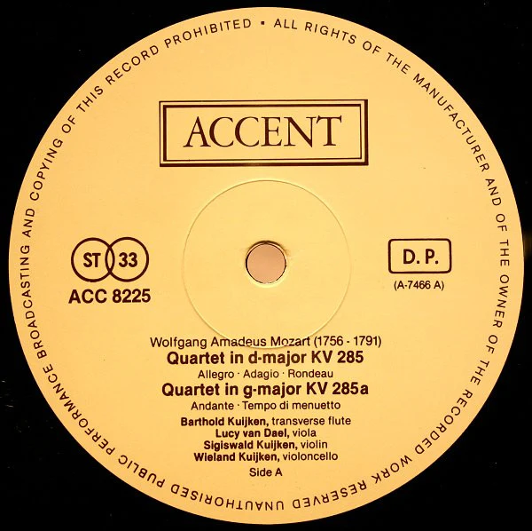 Wolfgang Amadeus Mozart, Barthold Kuijken, Sigiswald Kuijken, Lucy Van Dael, Wieland Kuijken – Flute Quartets (VG+/VG+) – LP, BE 1982 - Image 3