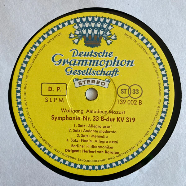 Wolfgang Amadeus Mozart, Herbert Von Karajan, Berliner Philharmoniker – Symphonien Nr.29 KV 201 • Nr.33 KV 319 (VG+/VG+) – LP, DE 1966 - Image 4